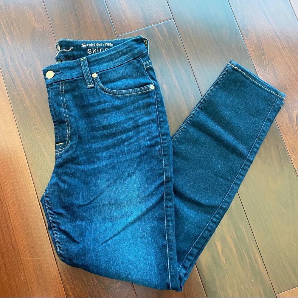 🪐 7 for all mankind 🌍